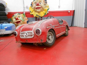 1950s red mercedes carnival ride (3)