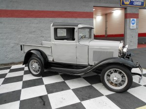 1930 FORD MODEL A TRUCK (21)
