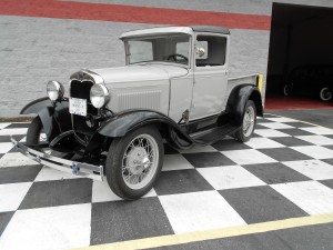 1930 FORD MODEL A TRUCK (4)