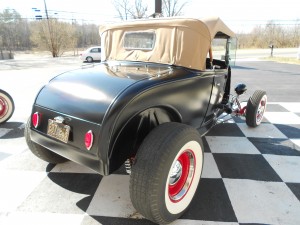 1931 FORD ROADSTER (11)
