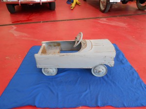 Matell pedal car (3)