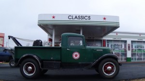 1935 International wrecker (13)