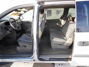 2003 Dodge Gran Caravan (14)