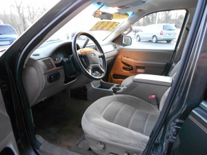 2005 Ford explorer xlt (13)