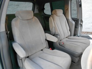 2006 Kia Sedona (14)