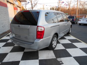 2006 Kia Sedona (6)