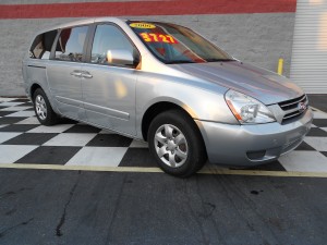 2006 Kia Sedona (8)