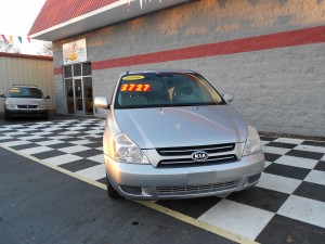 2006 Kia Sedona (9)