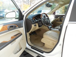 2008 BUICK ENCLAVE (14)