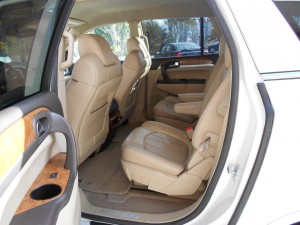 2008 BUICK ENCLAVE (17)