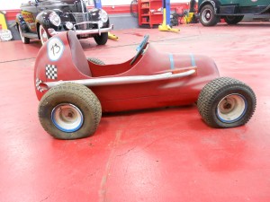 1950s midget racer carnival ride (2)