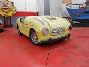 1950s yellow mercedes carnival ride (12)