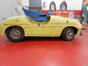 1950s yellow mercedes carnival ride (15)