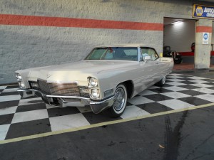 1968 Cadillac DeVille (12)