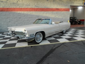 1968 Cadillac DeVille (31)