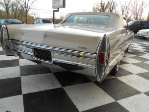 1968 Cadillac DeVille (5)