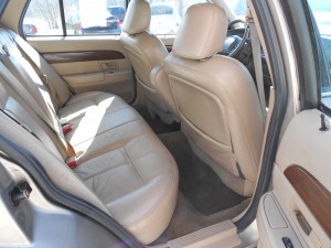 2003 MERCURY GRAND MARQUIS GS (21)