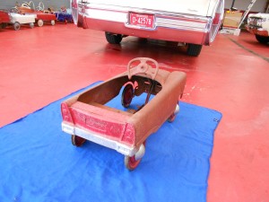 1960s murry pedal car (4)