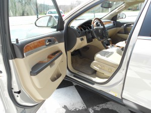 2001 BUICK ENCLAVE CXL (26)