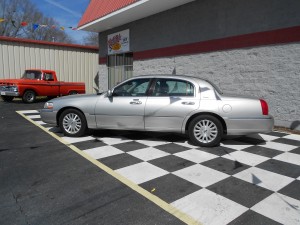 2004 lincoln town car (8)