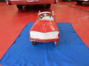 Matell fire pedal car (2)