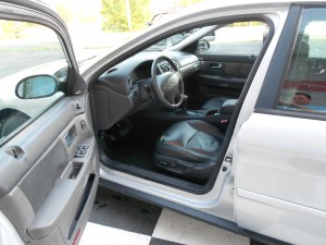 2001 FORD TARUS (16)