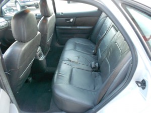 2001 FORD TARUS (19)