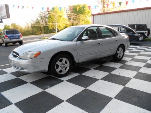 2001 FORD TARUS (6)