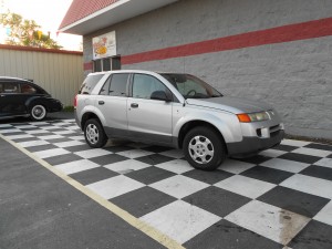 2004 SATURN VUE (12)