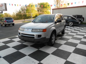 2004 SATURN VUE (15)