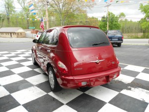 2007 chrysler pt cruiser red (10)