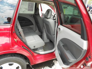 2007 chrysler pt cruiser red (21)