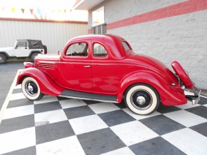 1935 FORD 5 WINDOW COUPE (7)