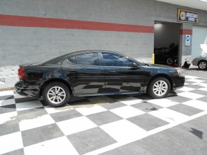 2005 PONTIAC GRAND PRIX (13)