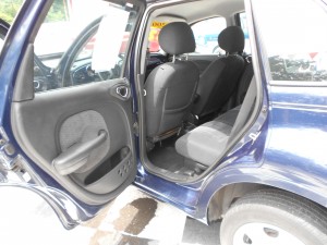 2005 Chrysler PT Cruiser Blue (21)