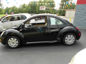 2000 VOLKSWAGON NEW BEETLE (4)