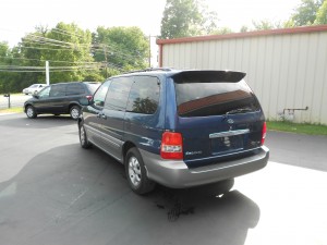 2004 KIA SEDONA EX (6)