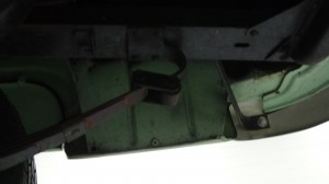 1953  chevrolet 210 handyman wagon underside (11)