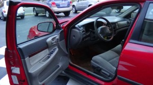 2004 chevy impala red (13)