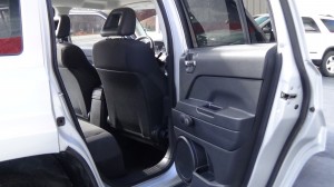 2009 JEEP PATRIOT SILVER (25)