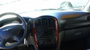 2005 CHRYSLER TOWN AND COUNTRY (16)