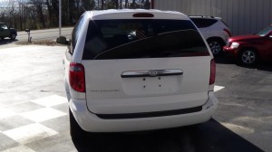 2005 CHRYSLER TOWN AND COUNTRY (7)