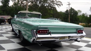 1961 Buick LeMans Convertible (33)