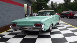 1961 Buick LeMans Convertible (37)