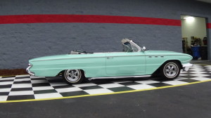 1961 Buick LeMans Convertible (42)