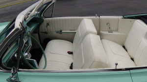 1961 Buick LeMans Convertible (58)