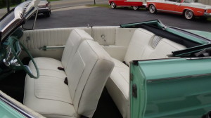 1961 Buick LeMans Convertible (62)