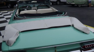 1961 Buick LeMans Convertible (77)