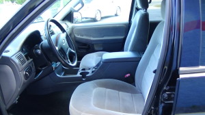 2005 ford explorer 3rd row seating (13)