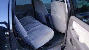 2005 ford explorer 3rd row seating (19)